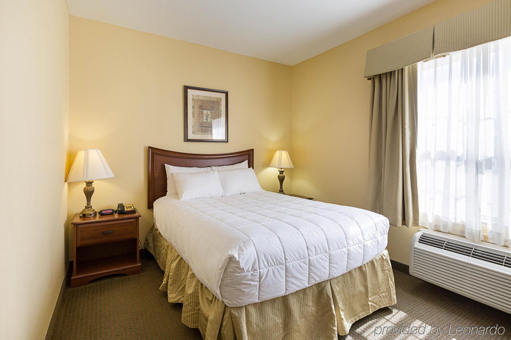 Mainstay Suites Port Arthur - Beaumont South Exterior photo